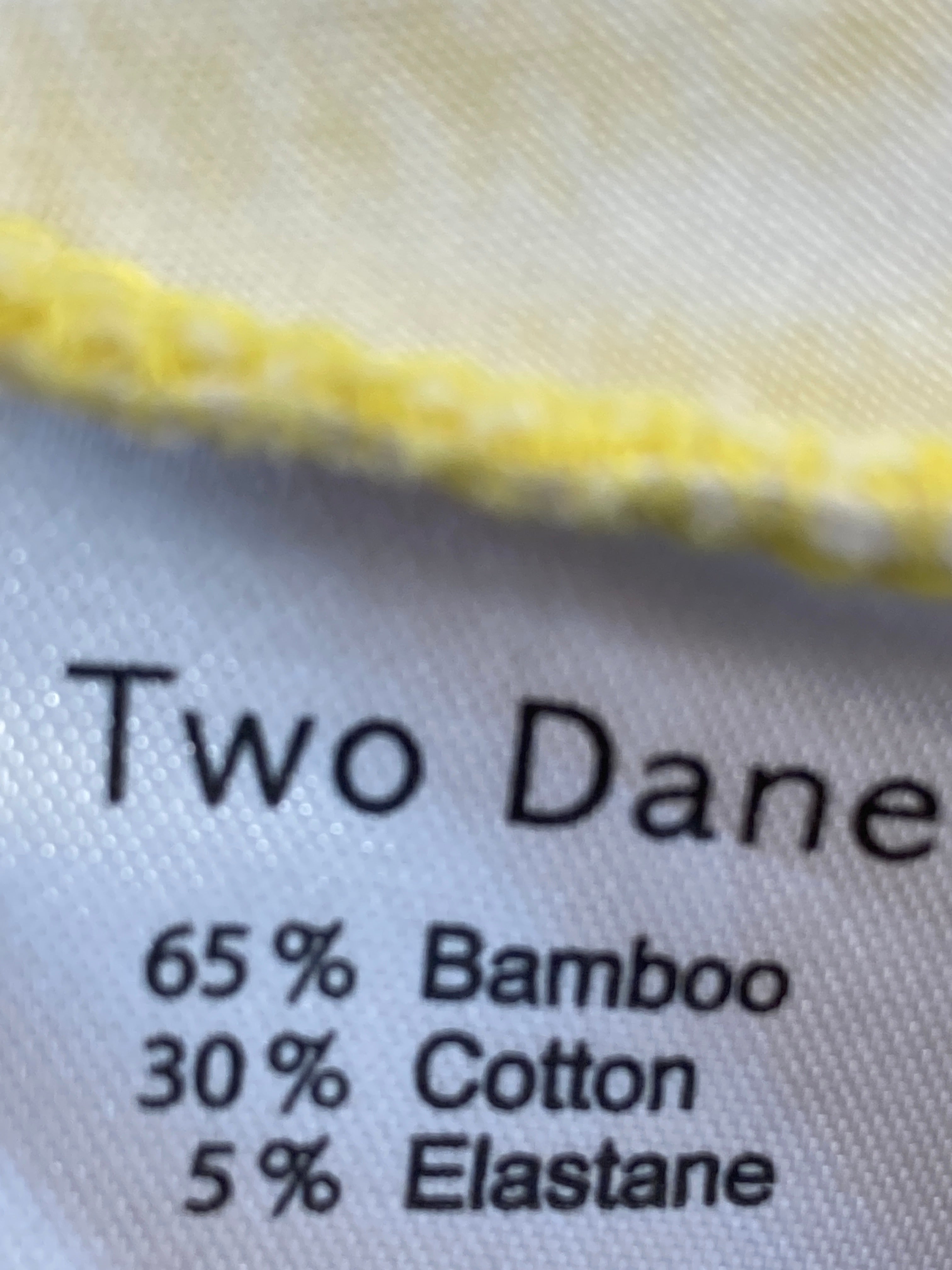 Two Danes Bluse